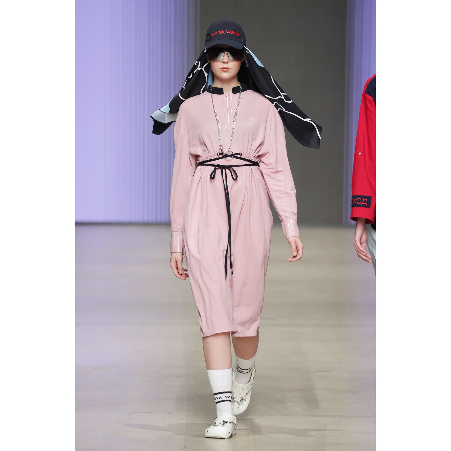 Фото Vanya Vanin Spring 2019 Ready-to-Wear / Ваня Ванин весна-лето 2019 / Неделя моды: Москва